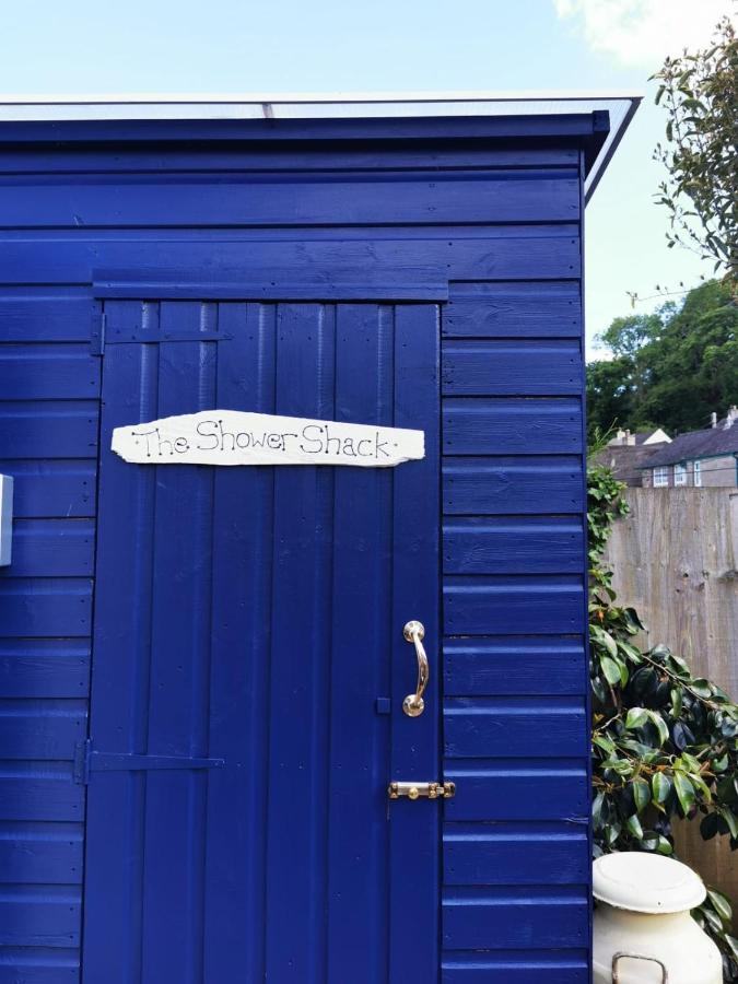Down The Garden Path Vintage Caravan B&B , Dartmoor Newton Abbot Exterior photo